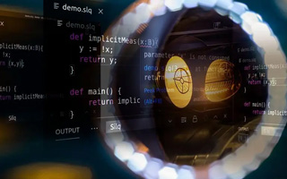莒县 api php源码,下载的php源码怎么运行呢？